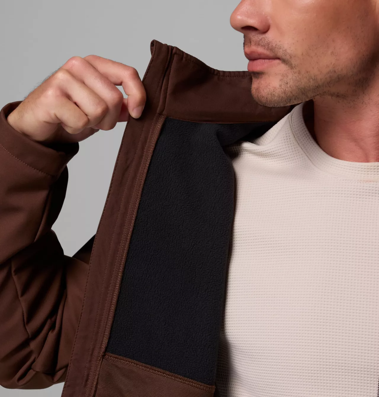 Men’s Softshell Jackets - Image 8